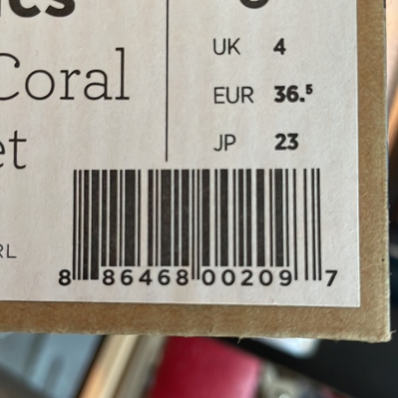 Toms womenswear neon coral crochet shoes - Picture 7 of 7